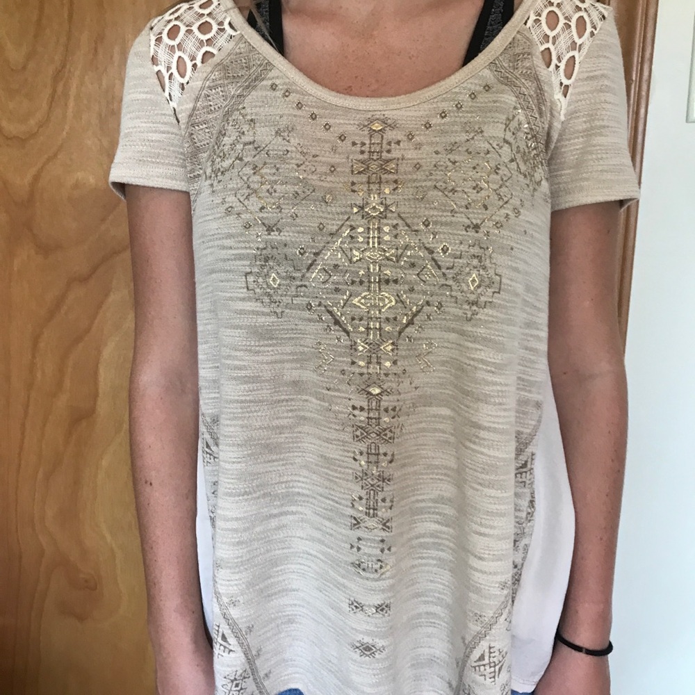 Women’s miss me gold foil embellished top